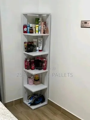 Wooden Corner Stand Slelve