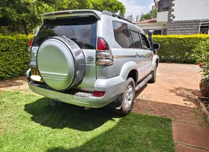 Toyota Land Cruiser Prado 3.0 D-4D 5dr 2006 Silver