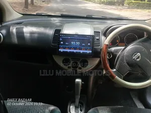 Nissan Note 2012 Silver