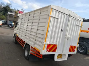 Mitsubishi Fuso Canter 2014 White