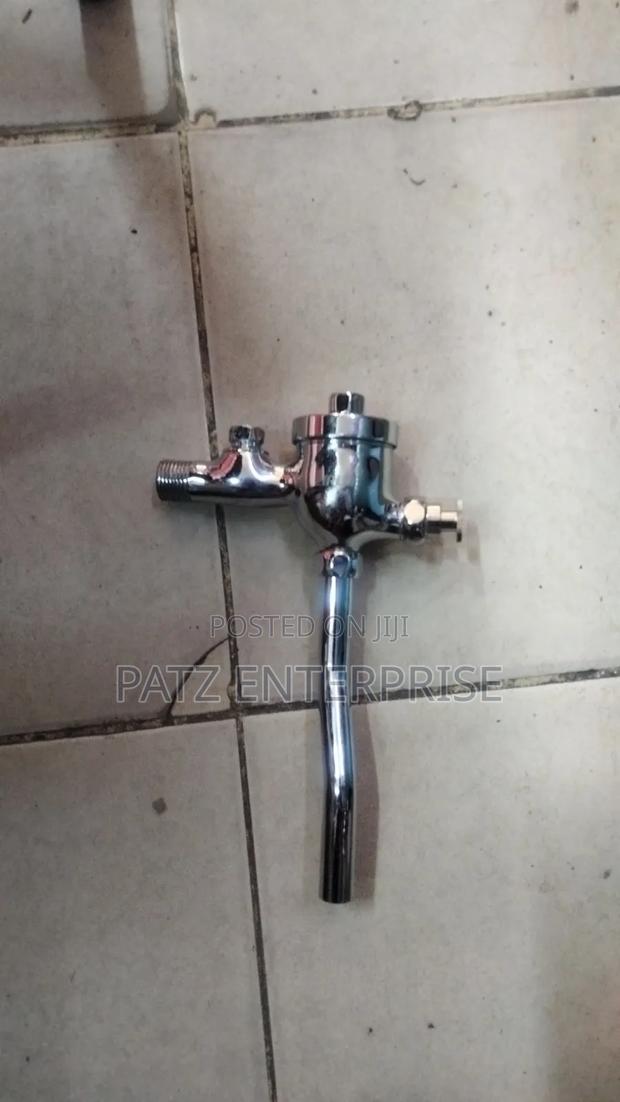 Urinal Flush Valve - main view