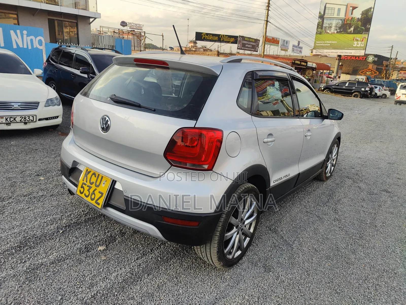 Volkswagen Polo 2012 Silver