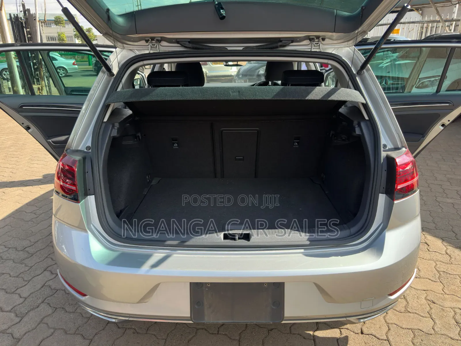 Volkswagen Golf 2019 Silver