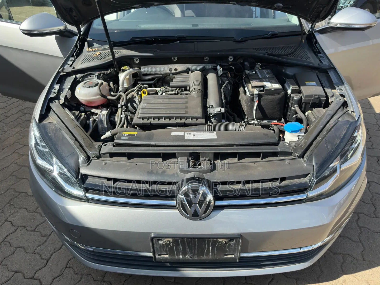 Volkswagen Golf 2019 Silver