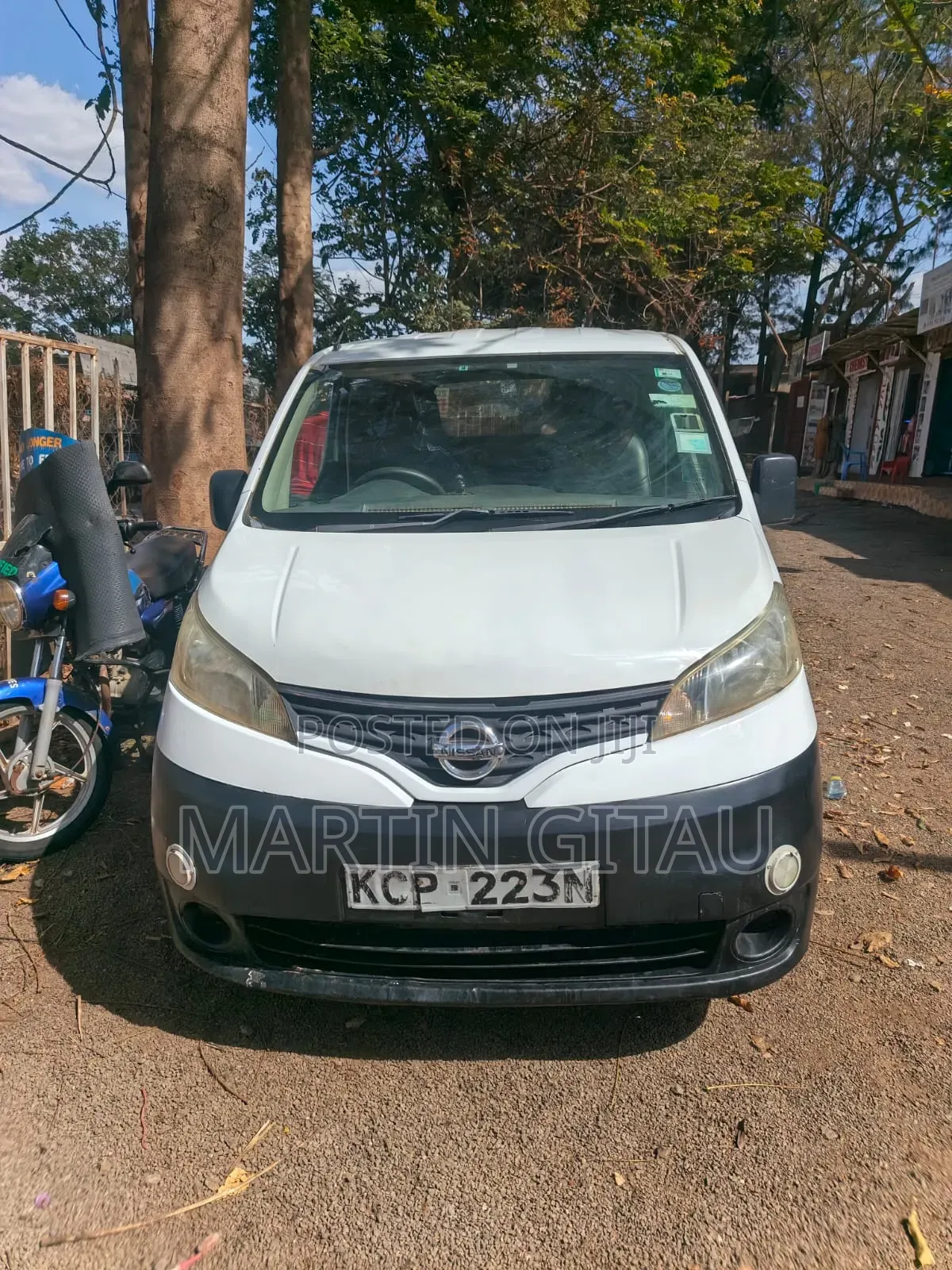 Nissan NV200 2011 White