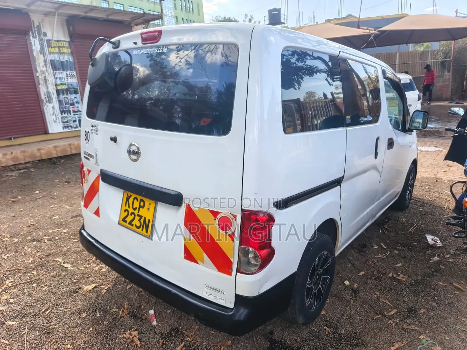 Nissan NV200 2011 White