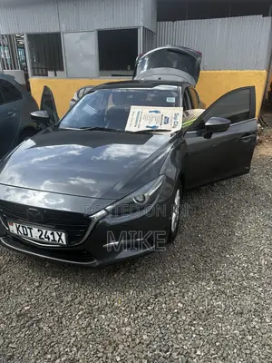 Mazda Axela 2018 Gray