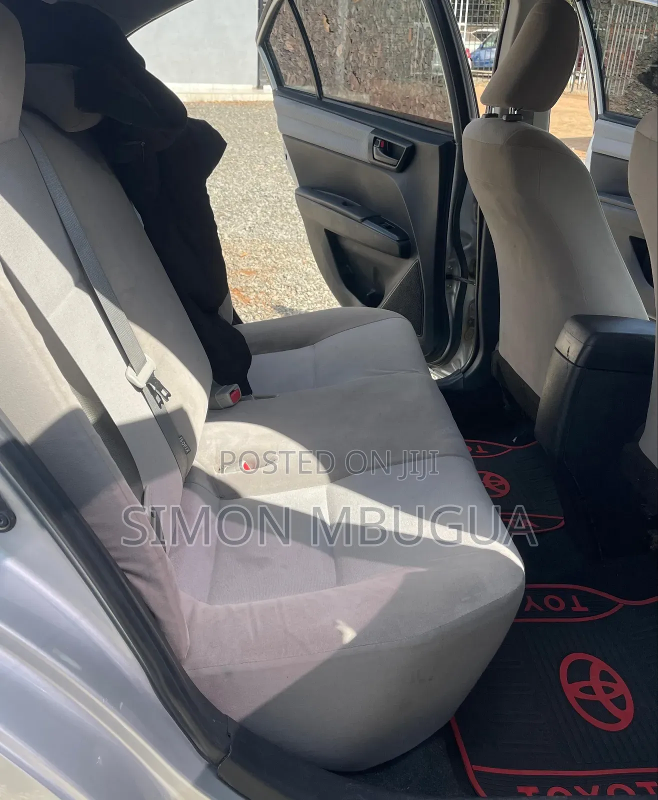 Toyota Axio 2014 Silver