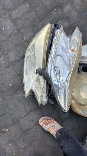 Nissan Note 2012 Headlight
