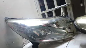 Nissan Note 2012 Headlight