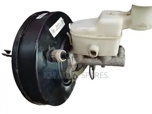 Toyota Hilux Vigo Brake Booster/Master Cylinder.