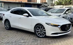 Mazda 3 2021 Pearl