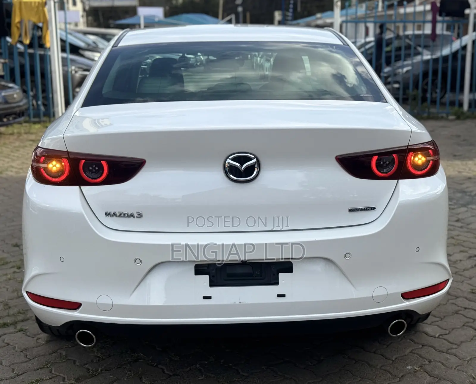 Mazda 3 2021 Pearl