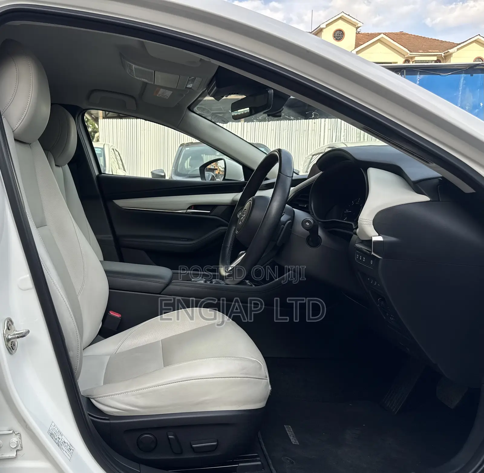 Mazda 3 2021 Pearl