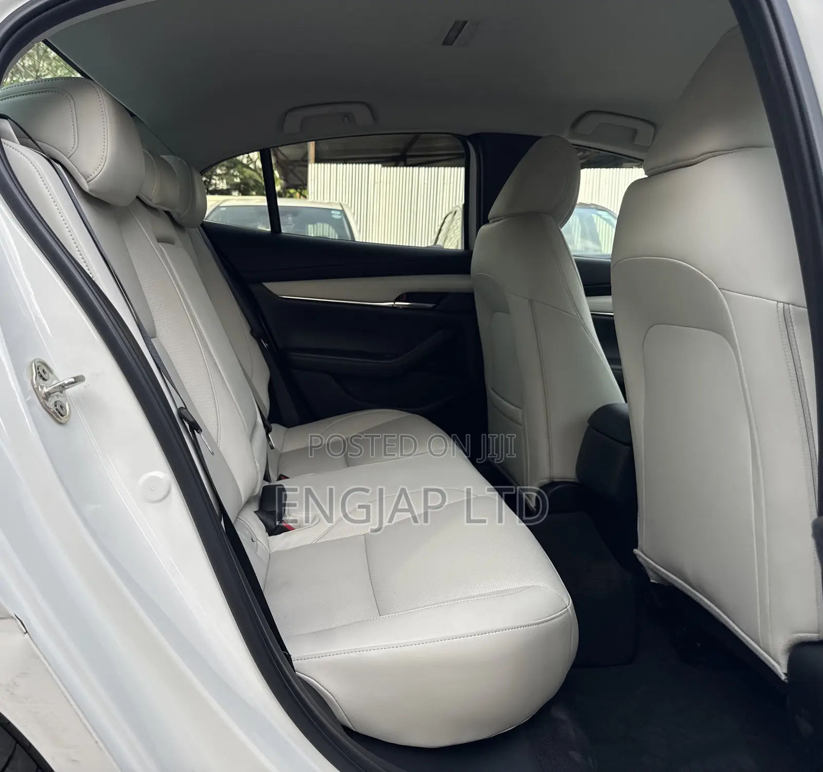 Mazda 3 2021 Pearl