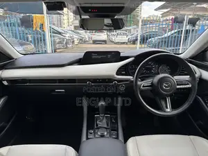 Mazda 3 2021 Pearl