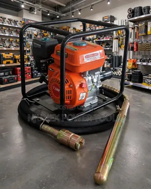 Astramilano Petrol Concrete Vibrator Powered by a 7.5 HP 4-Stroke