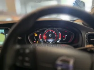 Volvo V40 2017 White