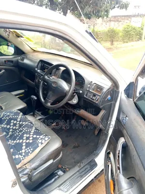 Toyota Probox 2005 White
