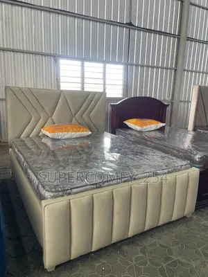 A Uniquely Patterned Queen Bed & Matress