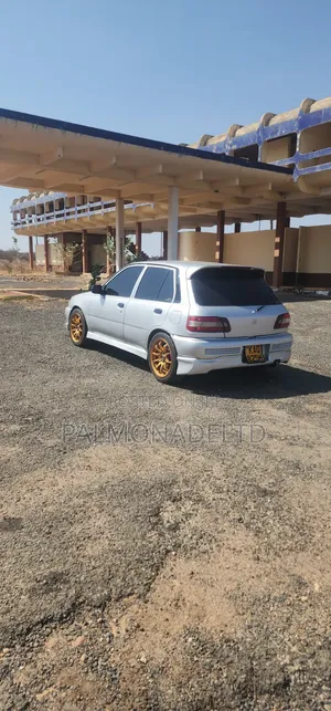 Toyota Starlet 1998 Silver