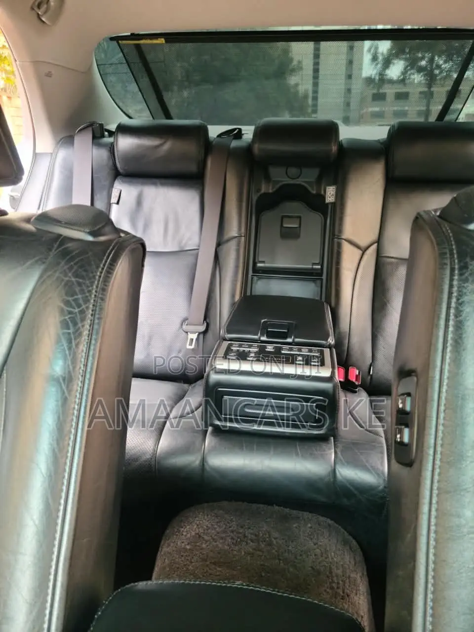 Toyota Crown Majesta 4.6 RWD 2012 Silver