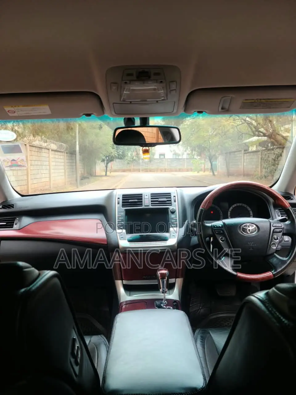 Toyota Crown Majesta 4.6 RWD 2012 Silver