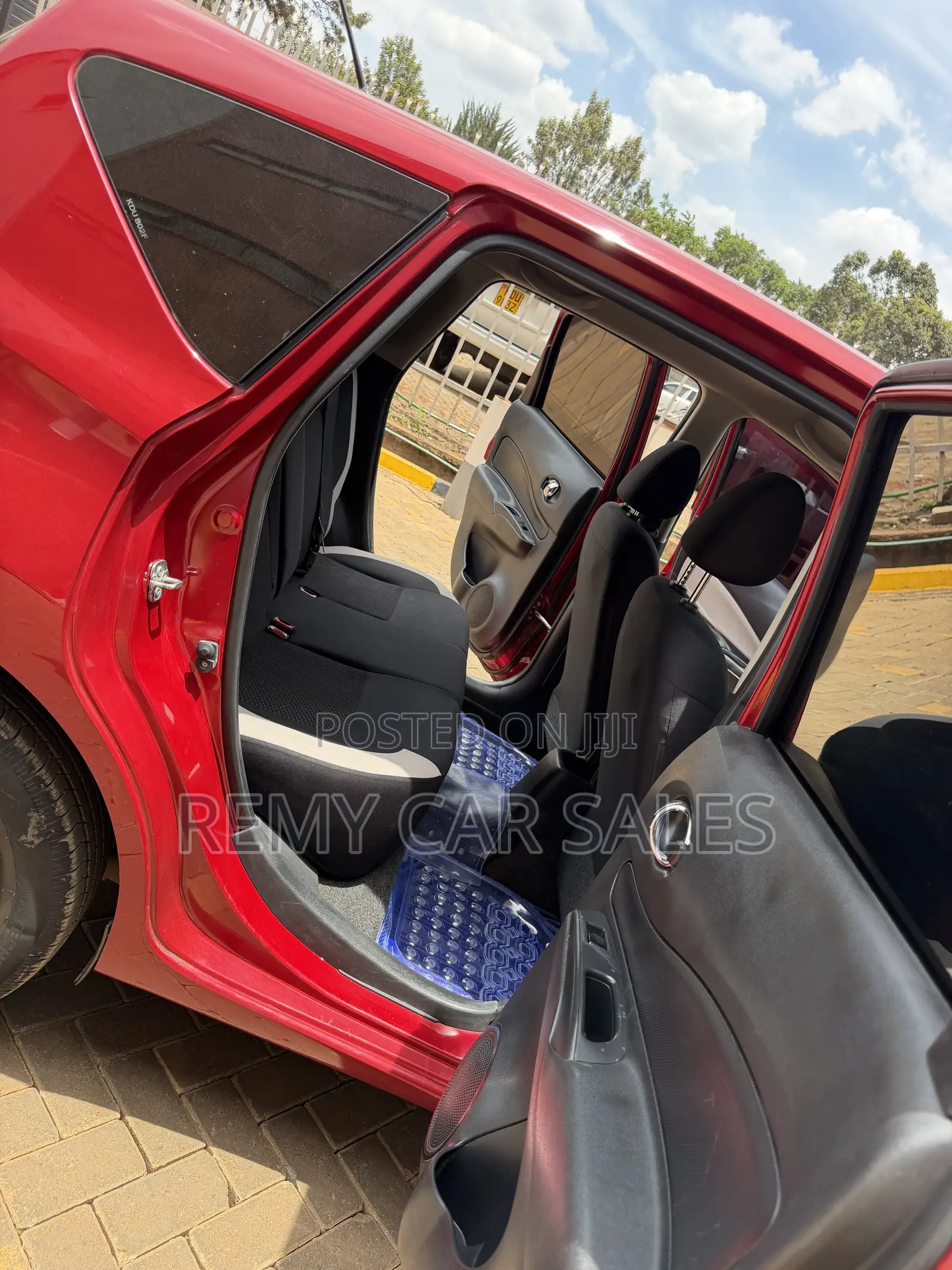 Nissan Note 2013 Red