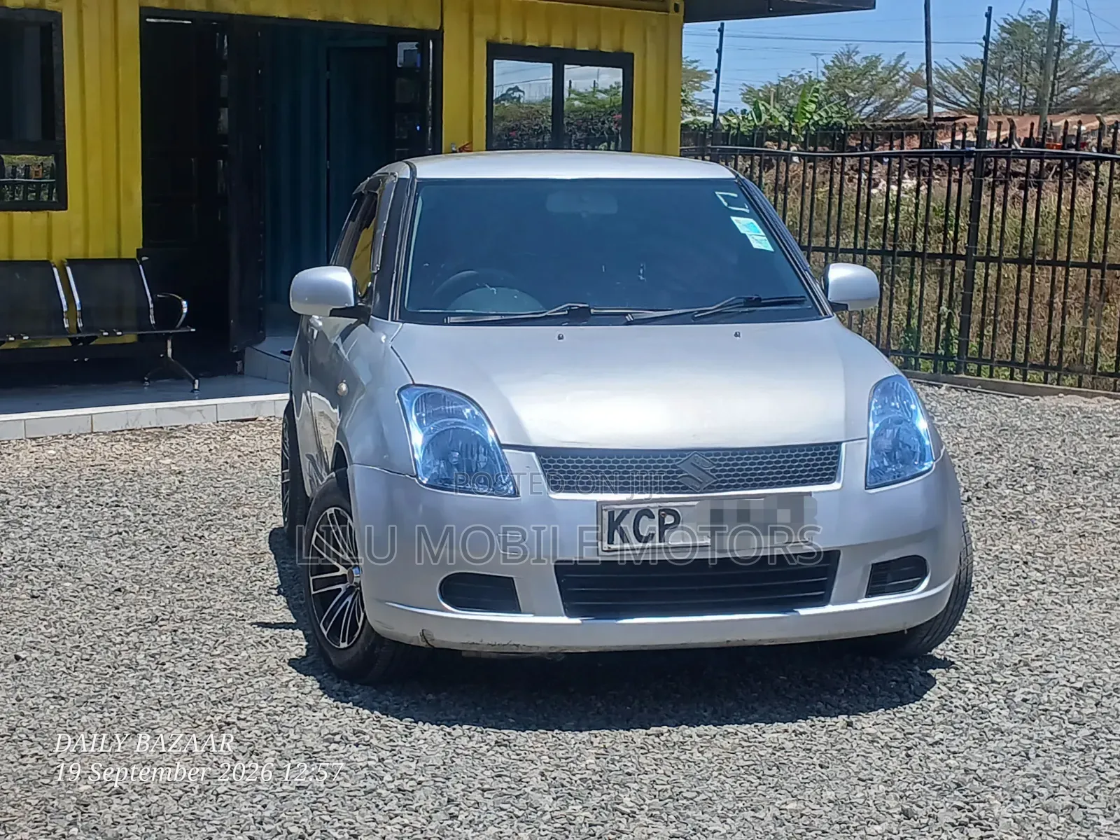 Suzuki Swift 2010 Silver