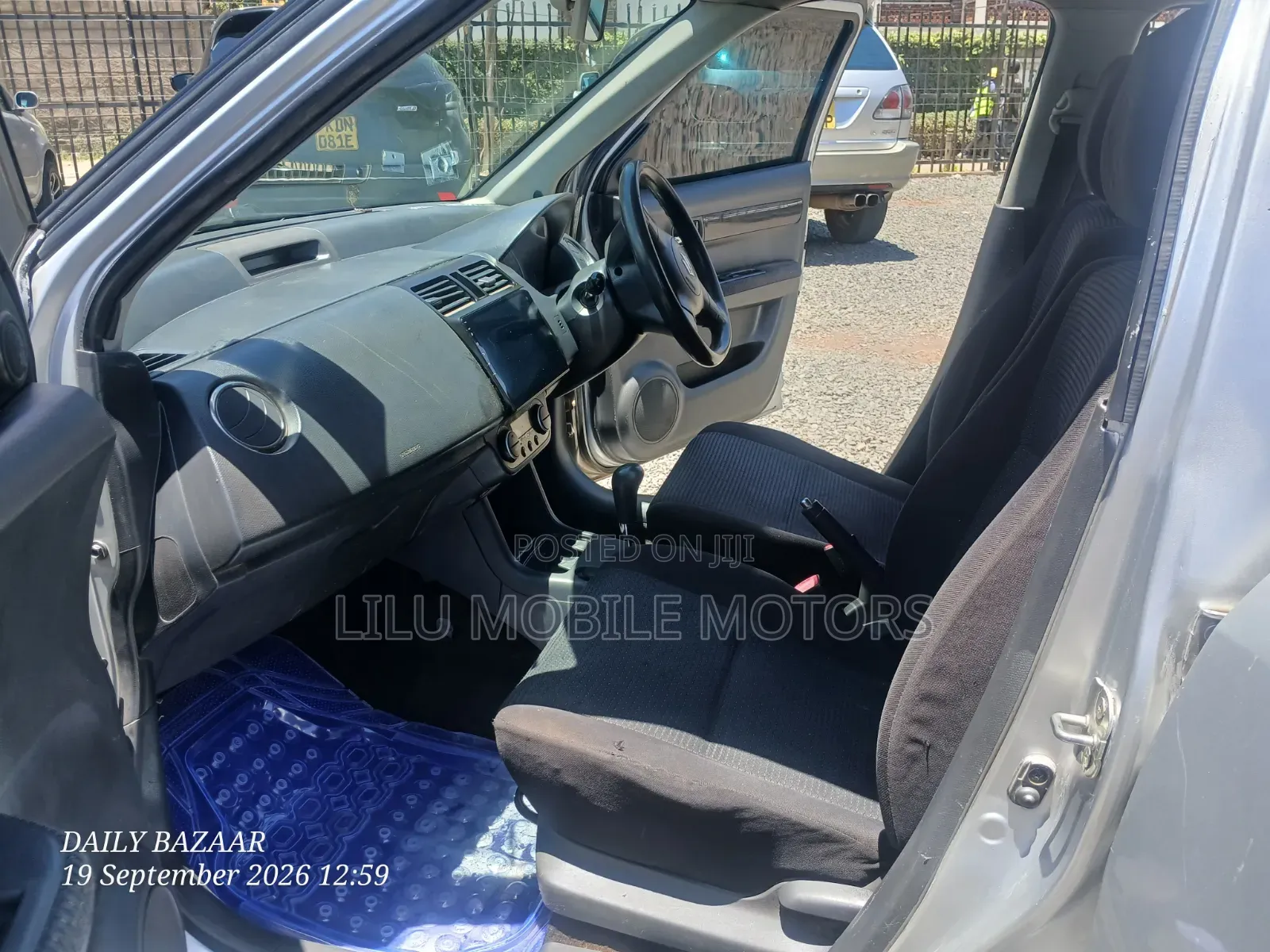 Suzuki Swift 2010 Silver