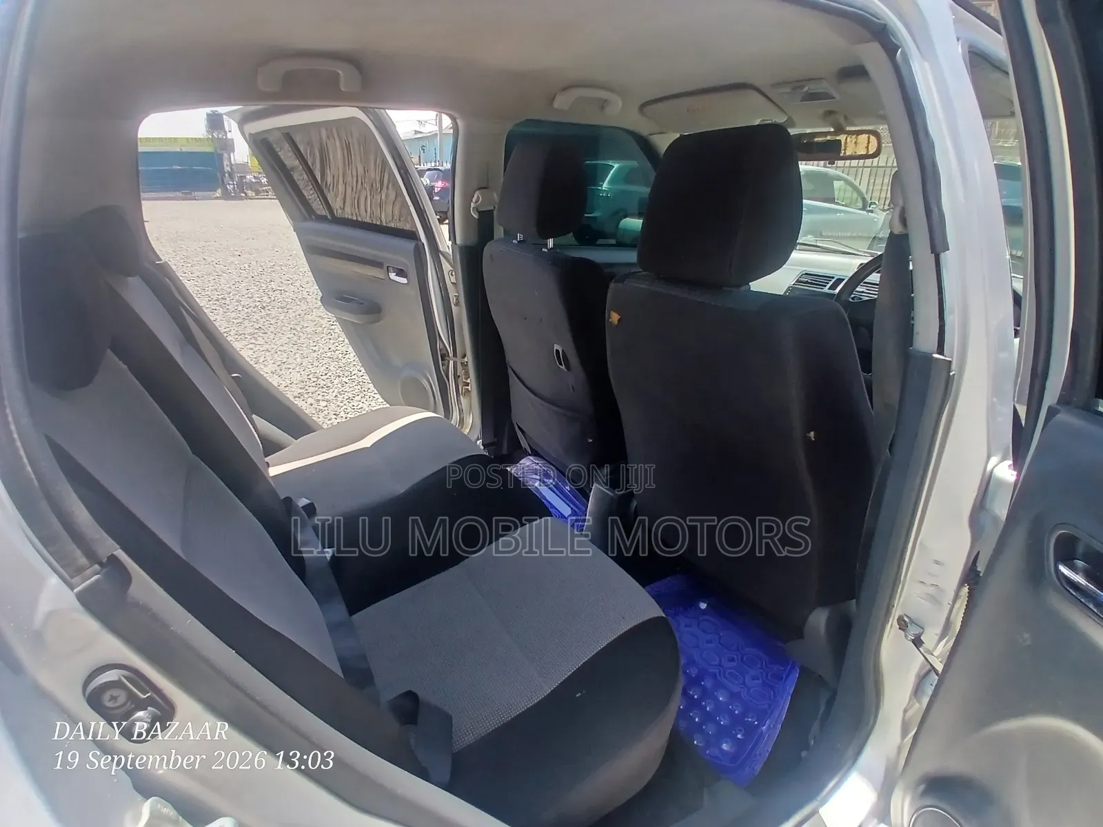 Suzuki Swift 2010 Silver
