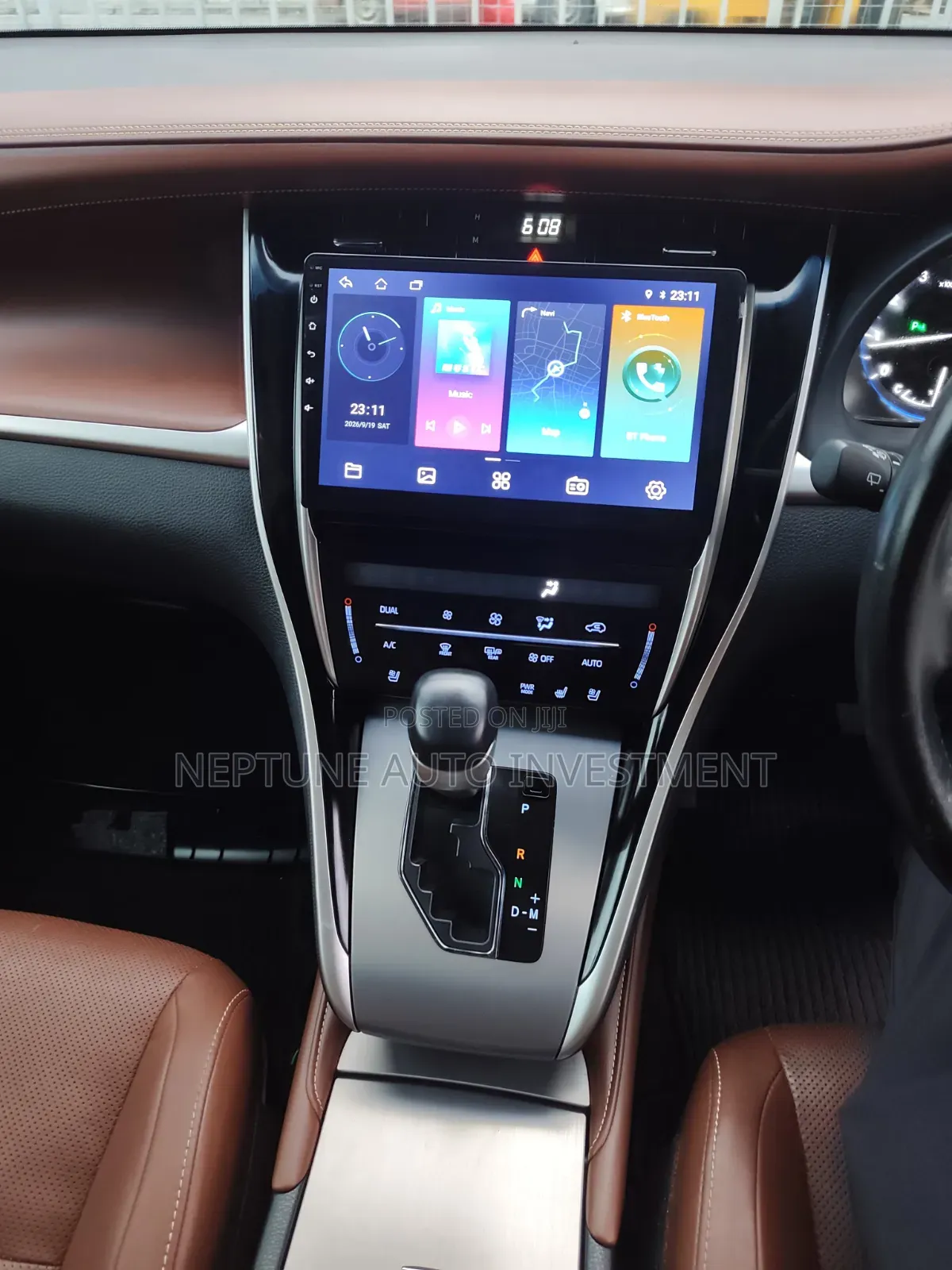 Toyota Harrier 2.0 2019 Black