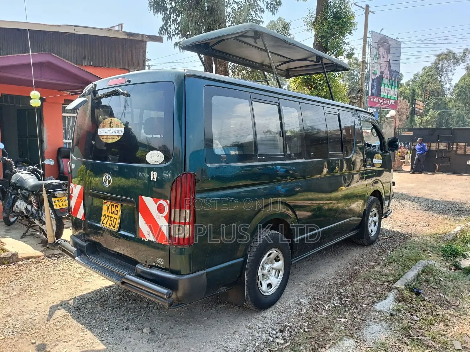 Toyota HiAce 2009 Green