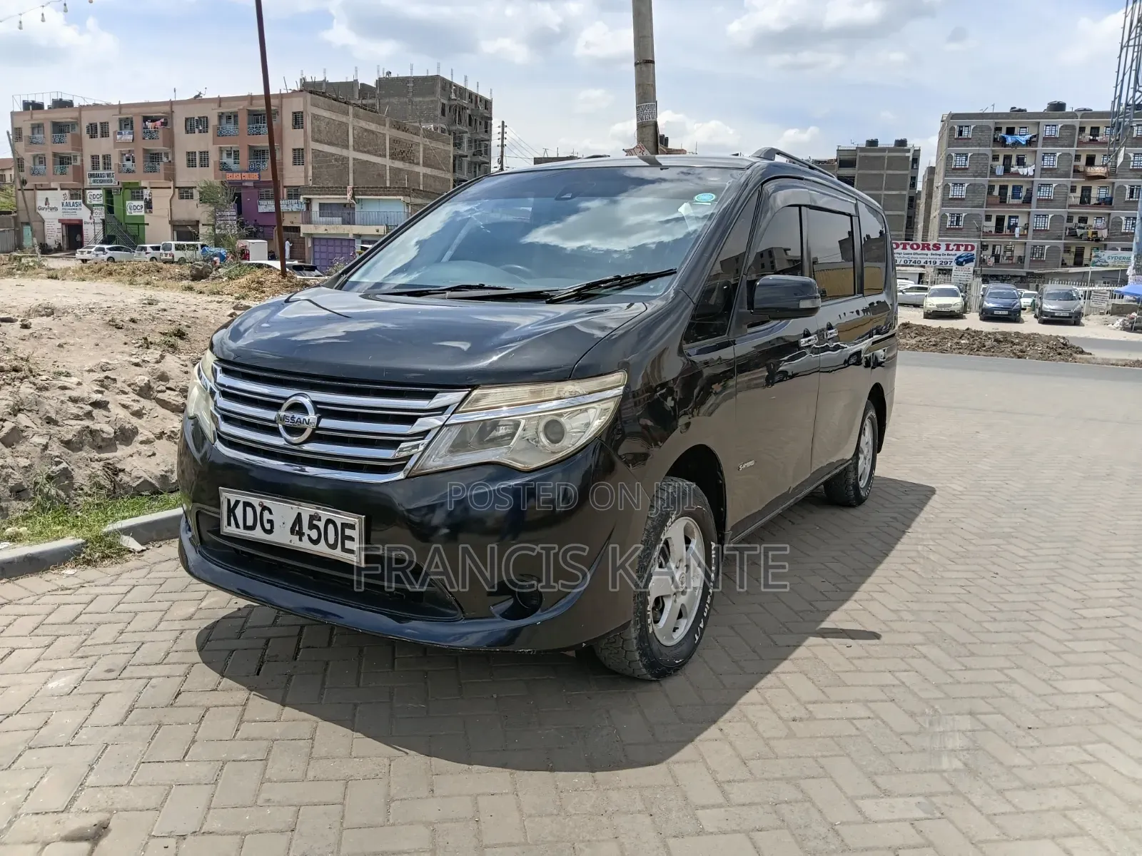 Nissan Serena 2015 Black