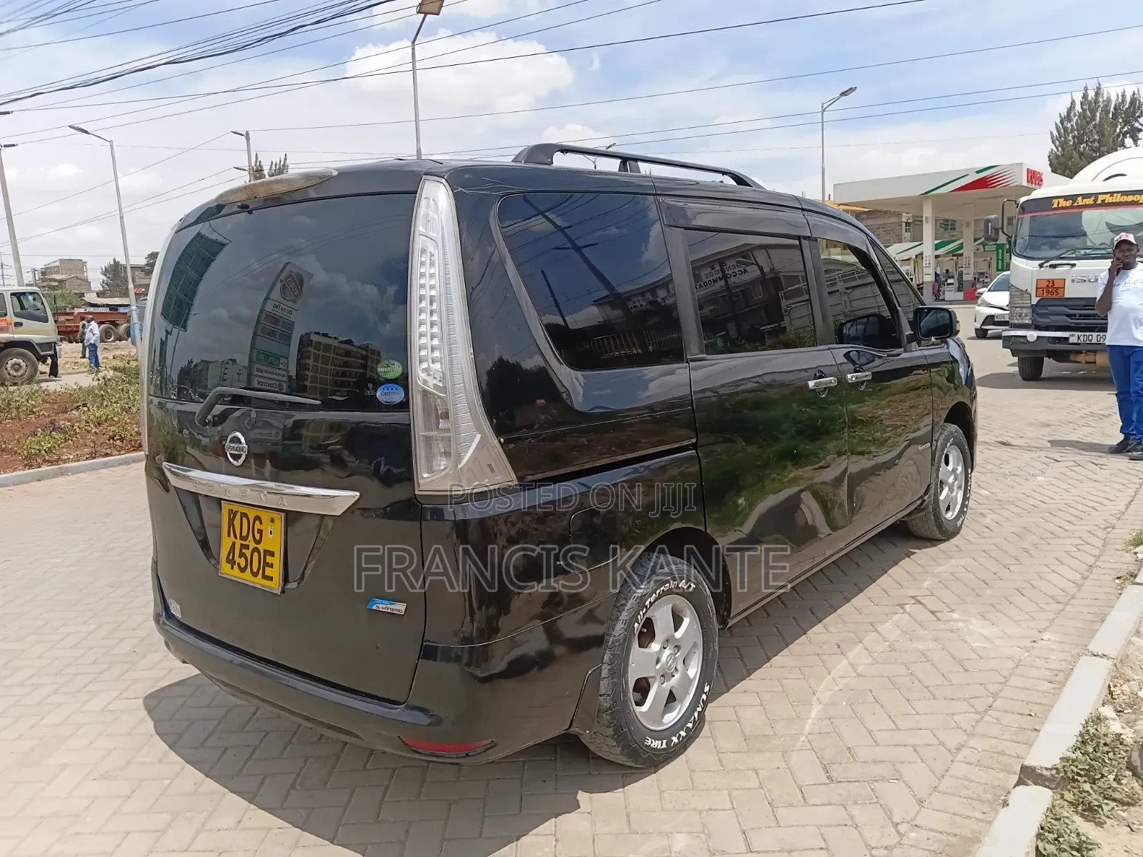 Nissan Serena 2015 Black