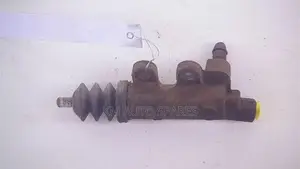 Clutch Slave Cylinder for Toyota Hilux Vigo
