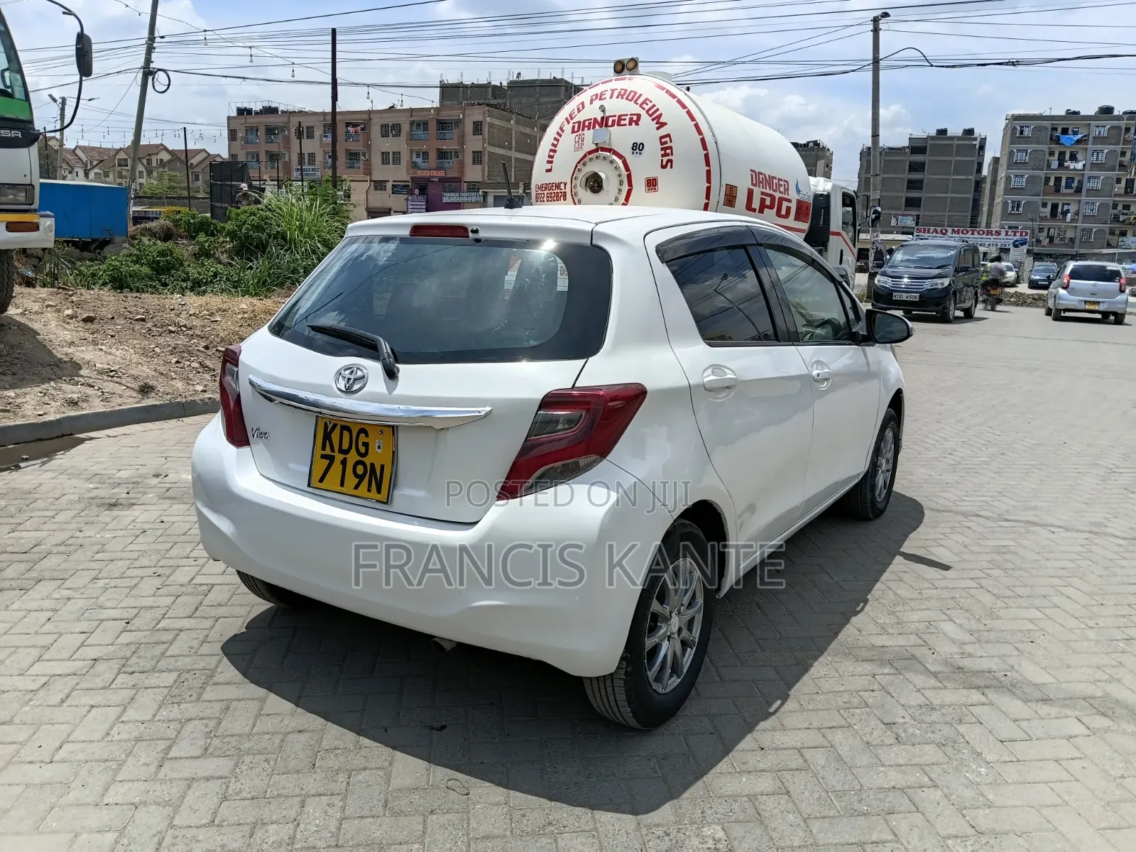Toyota Vitz 2014 White