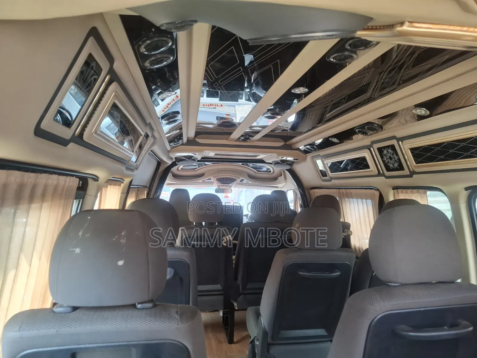 Toyota HiAce 2020 White