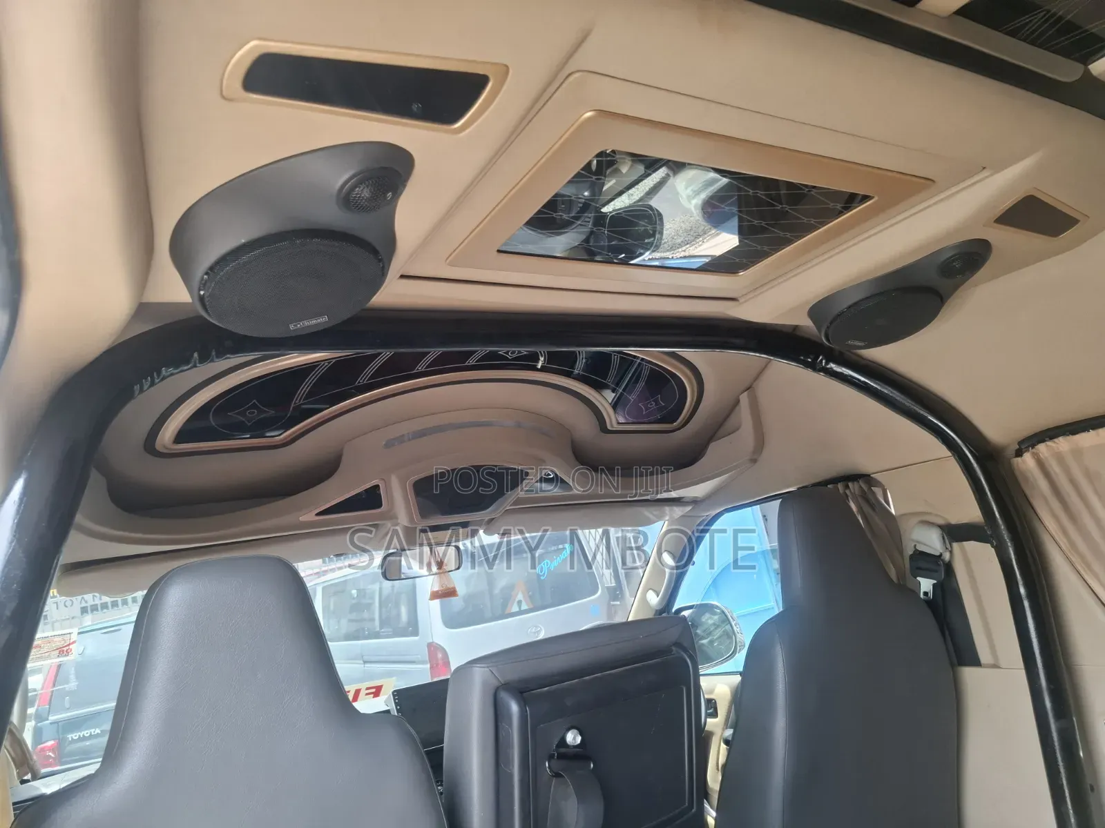 Toyota HiAce 2020 White