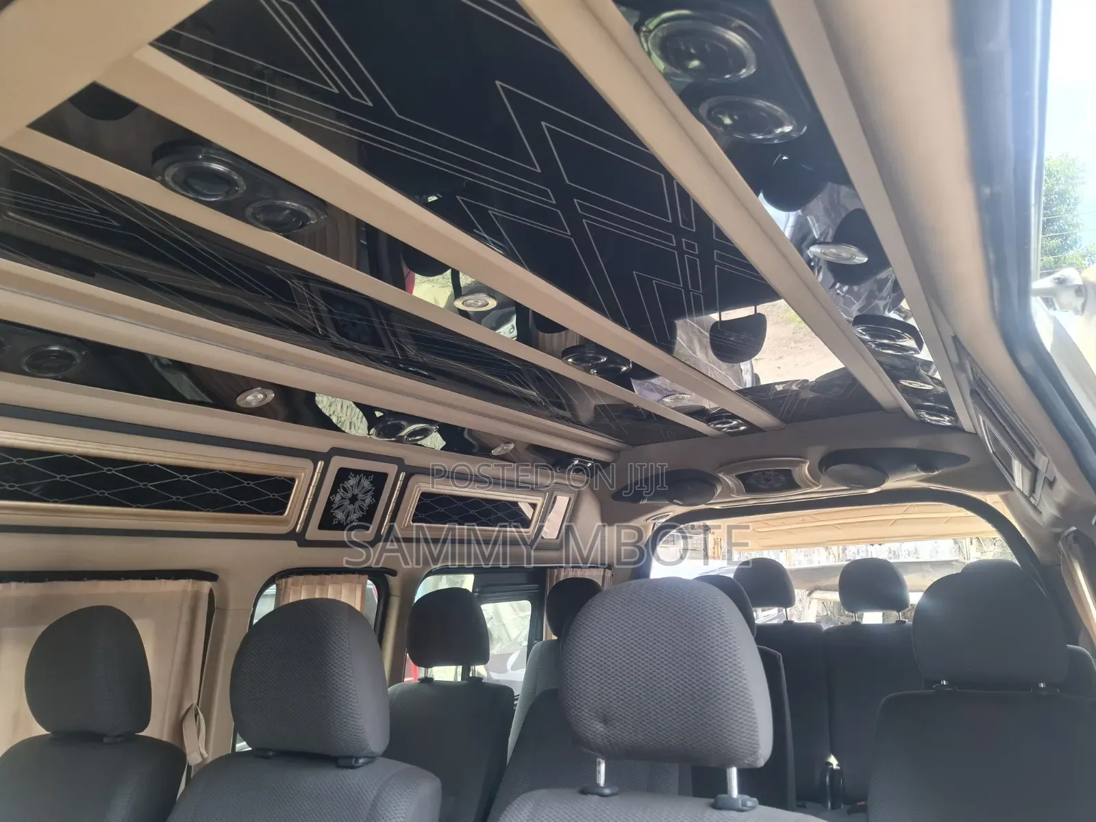 Toyota HiAce 2020 White