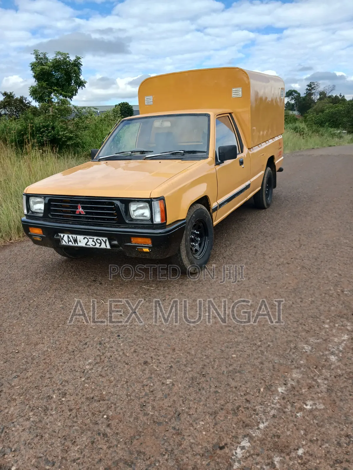Mitsubishi L200 2006 Beige