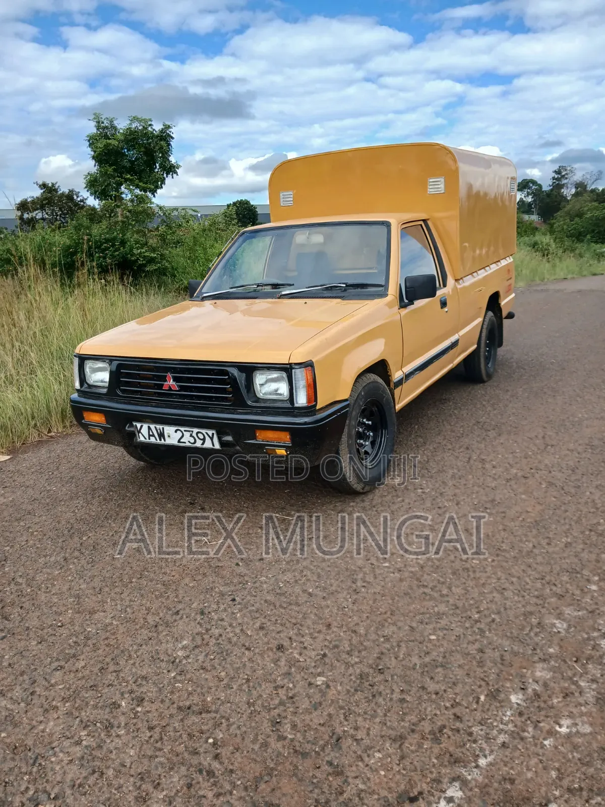 Mitsubishi L200 2006 Beige