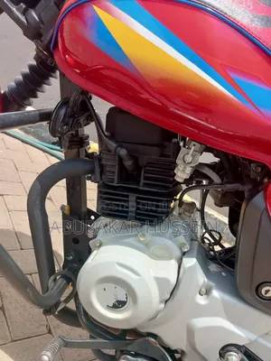 Bajaj Boxer 2025 Red