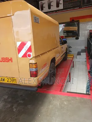 Mitsubishi L200 2006 Beige