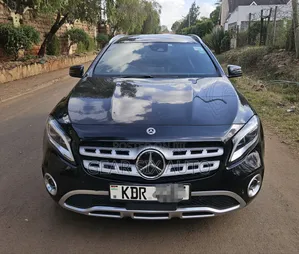 Mercedes-Benz GLA 250 2017 Black
