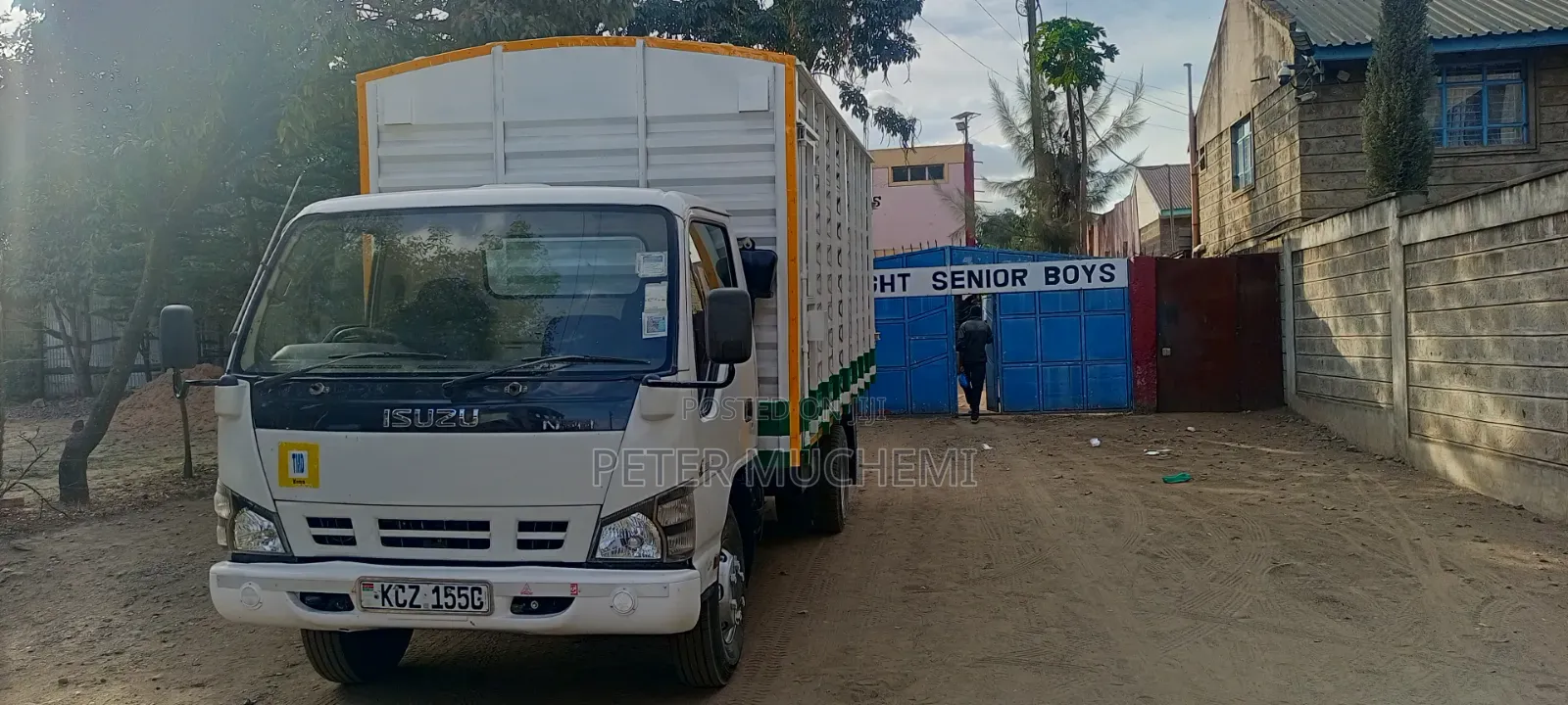 Isuzu NPR 2020 White