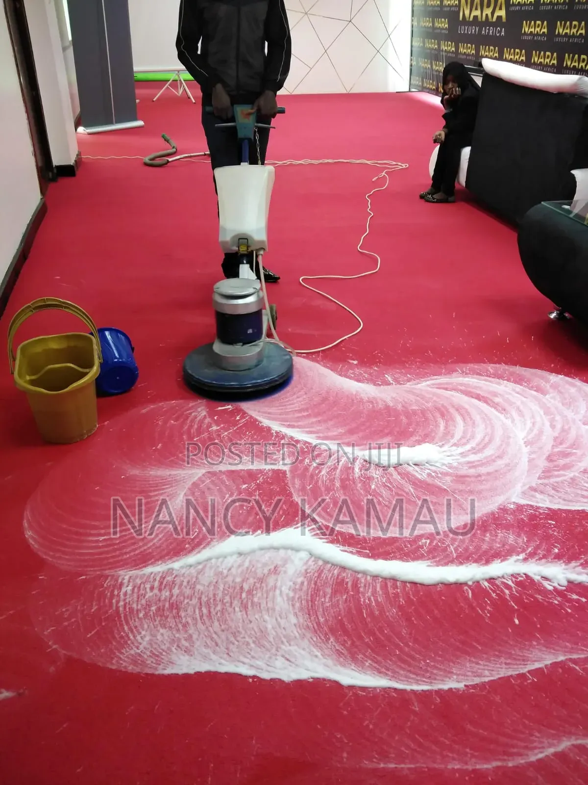 Clean Carpet Scrubbing