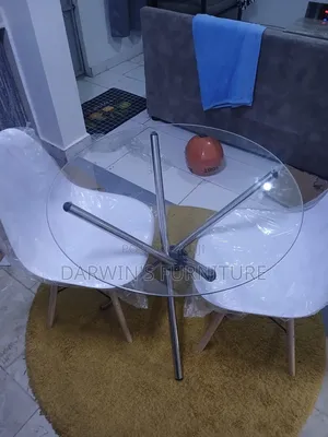 Round Table and 2 Chair