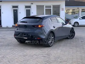 Mazda 3 2019 Ivory