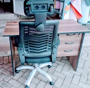 Headrest Chair